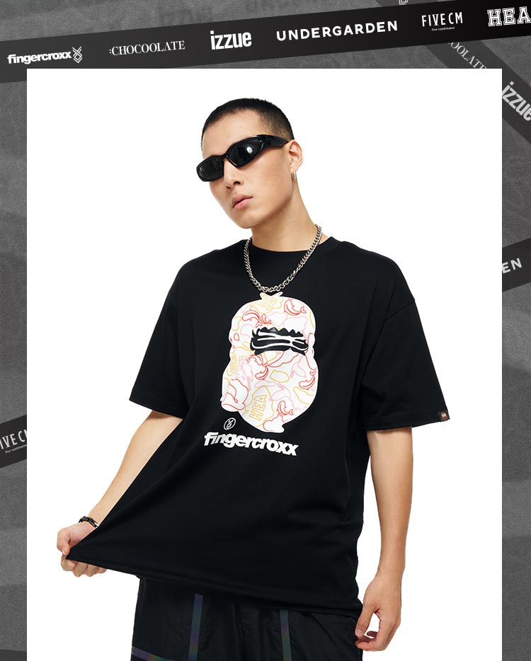 Heavyweight Couple Tee