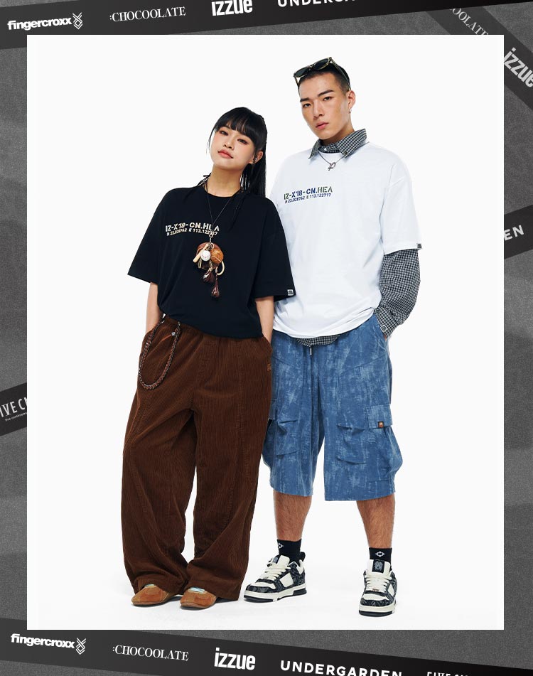 Heavyweight Couple Tee