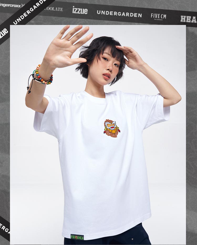 Heavyweight Couple Tee