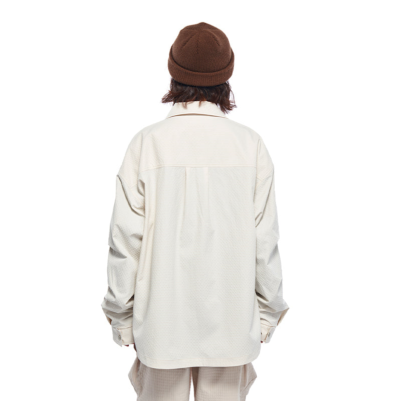 Fashionable long sleeved shirt