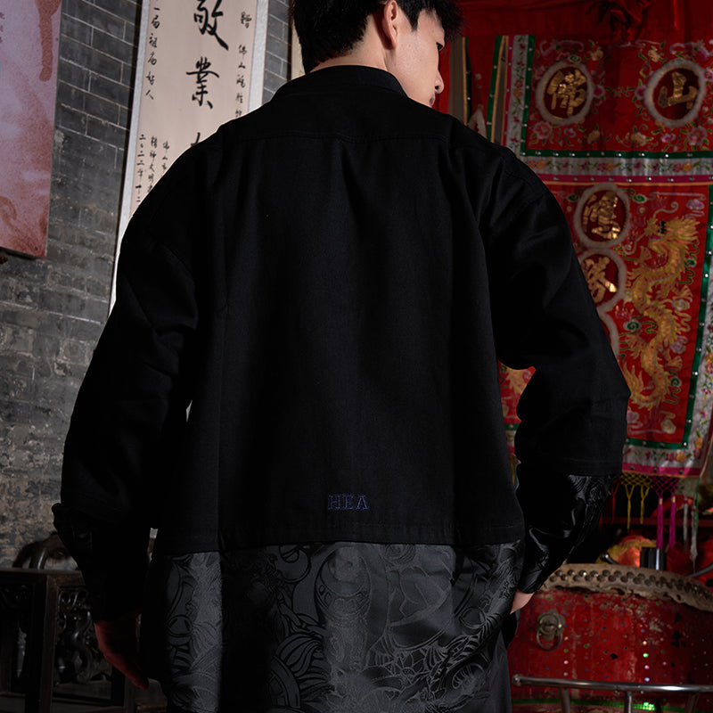 Fashionable long sleeved shirt