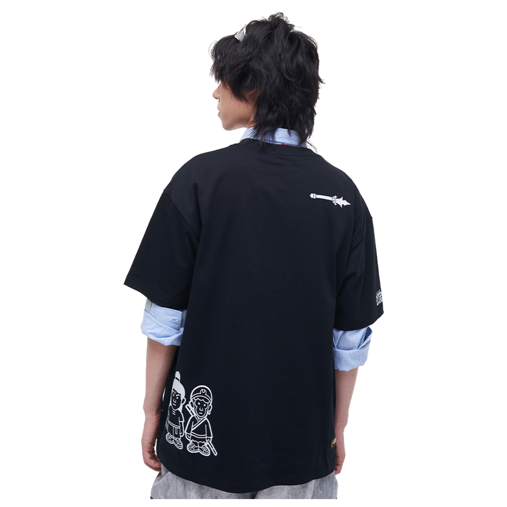HEA Oversized Line Art Graphic Tee