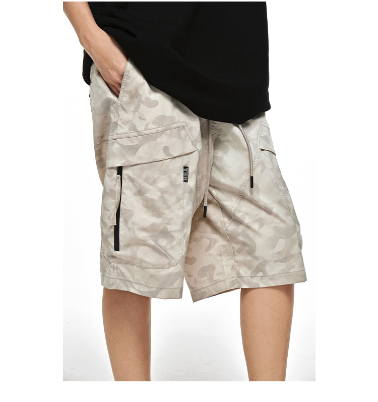 Fashionable printed shorts