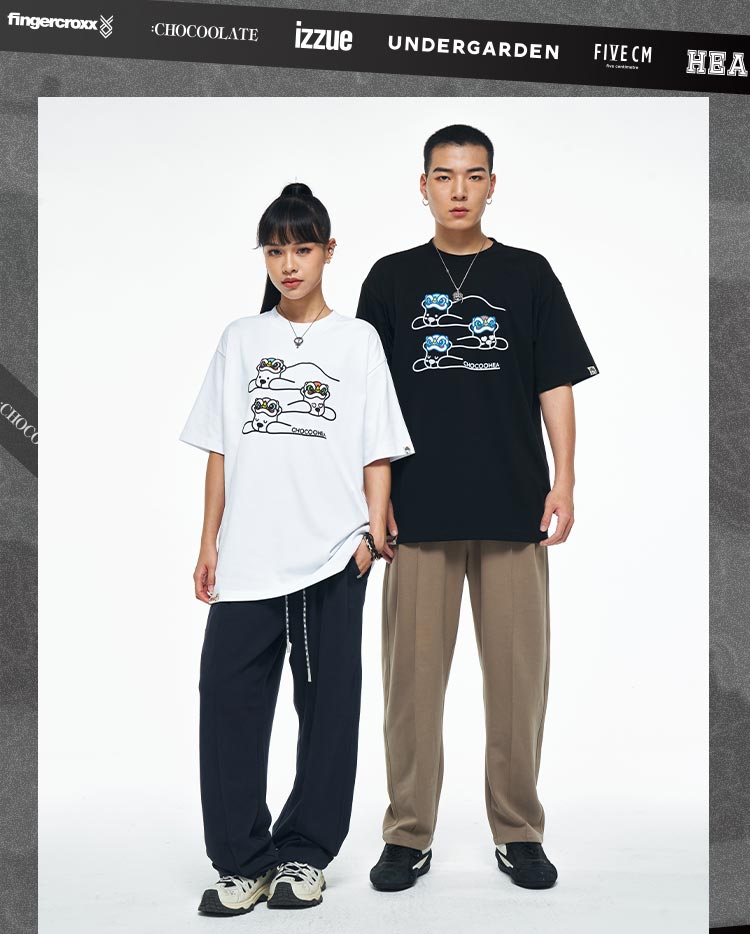 Heavyweight Couple Tee