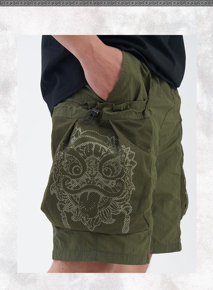 Embroidered functional workwear shorts