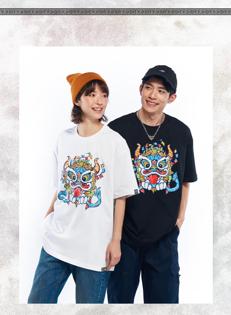 Heavyweight Couple Tee