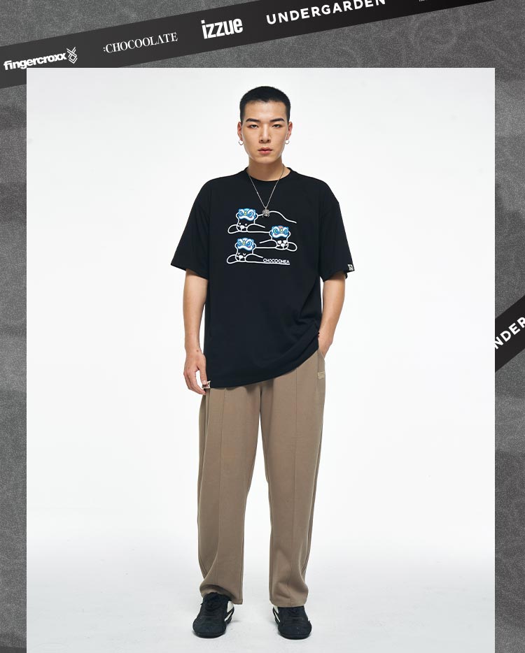Heavyweight Couple Tee