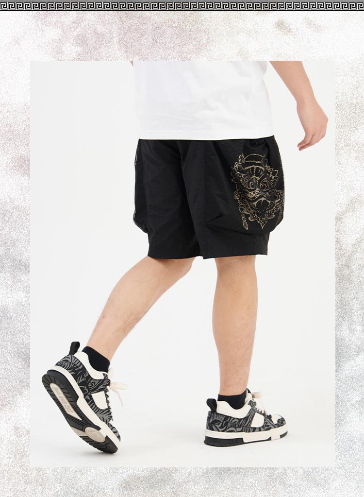 Embroidered functional workwear shorts