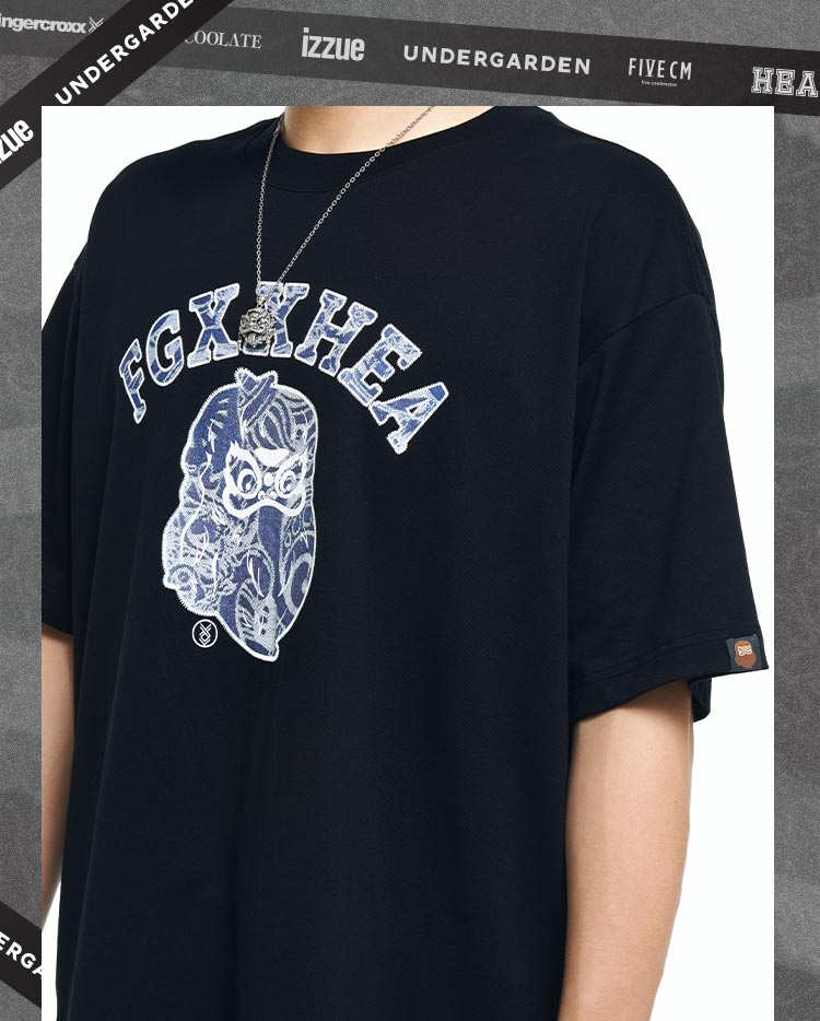 Heavyweight Couple Tee