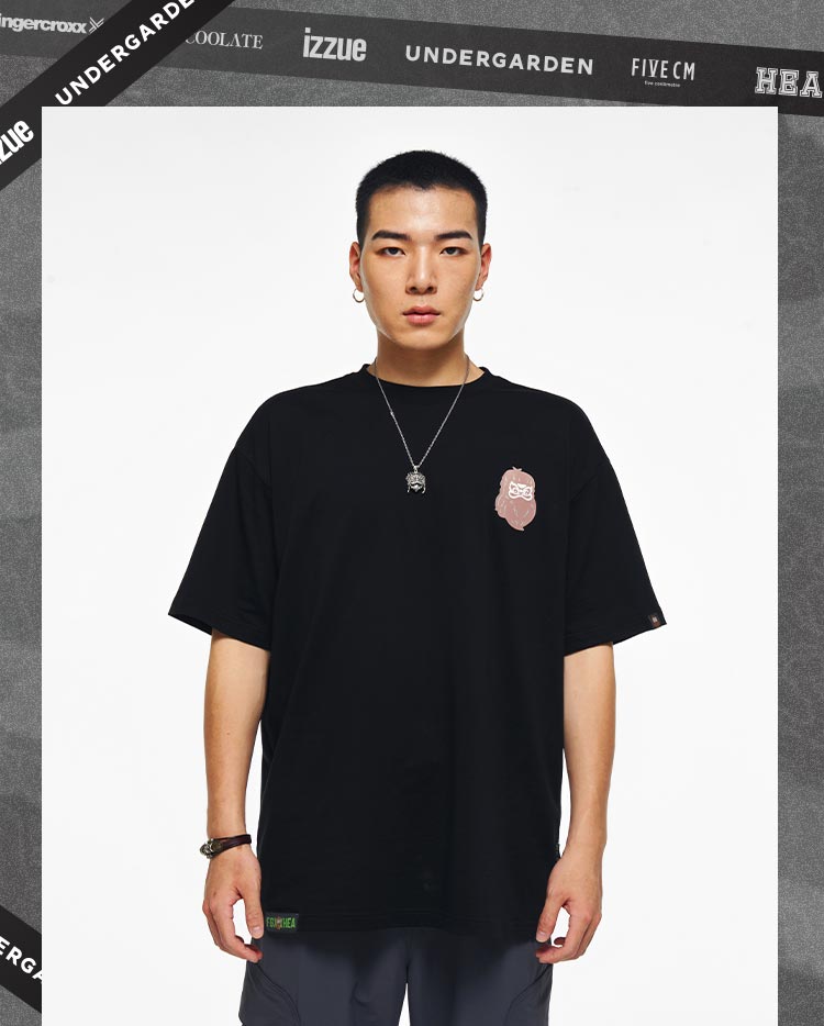 Heavyweight Couple Tee