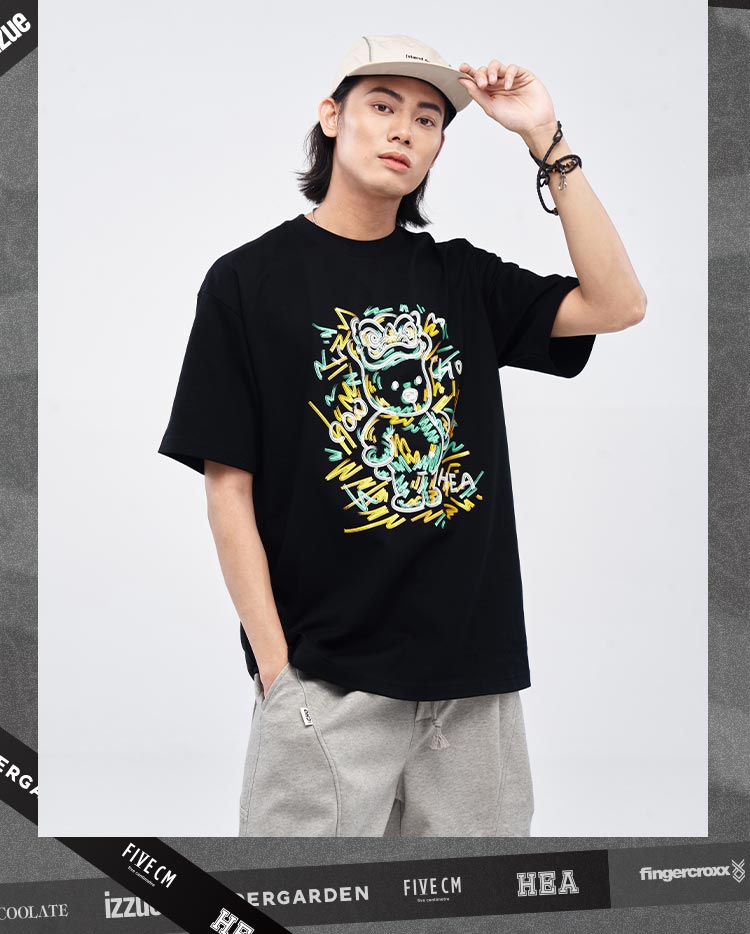 Heavyweight Couple Tee