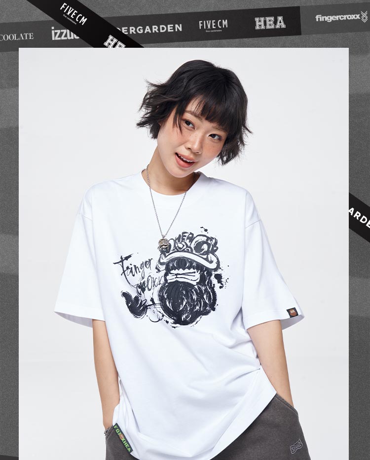 Heavyweight Couple Tee