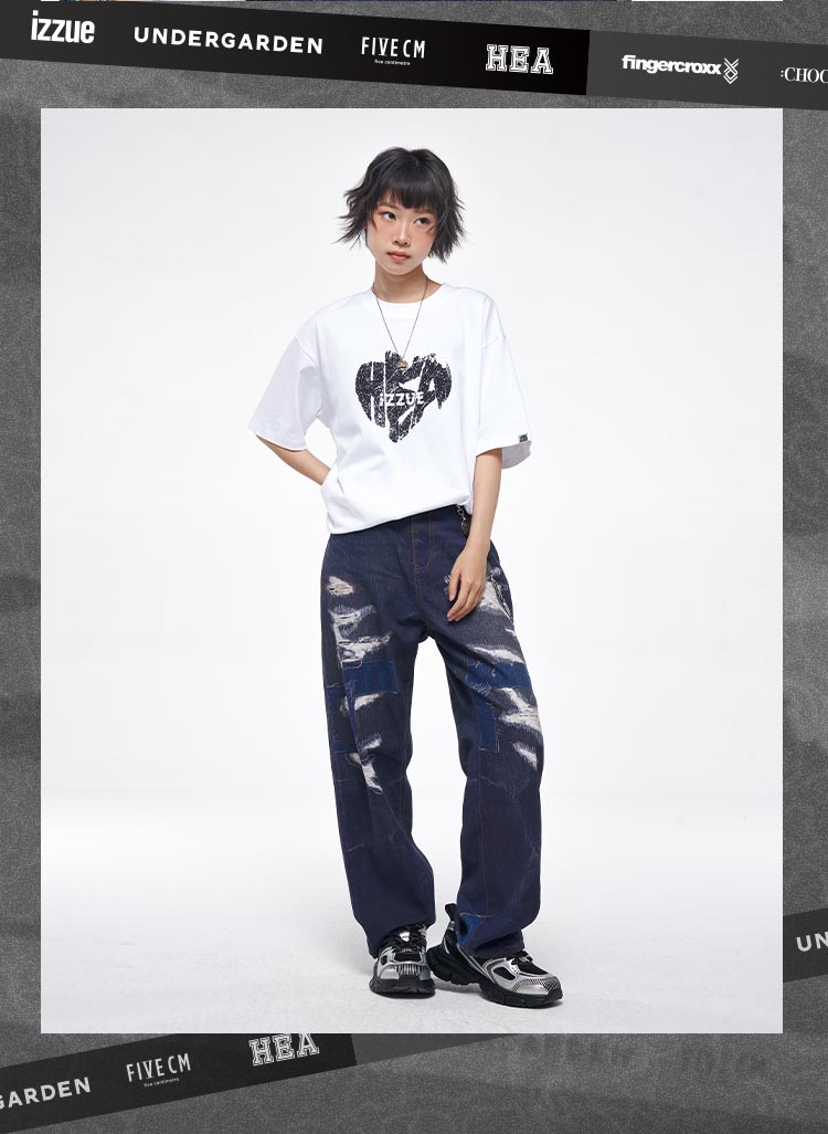 Heavyweight Couple Tee