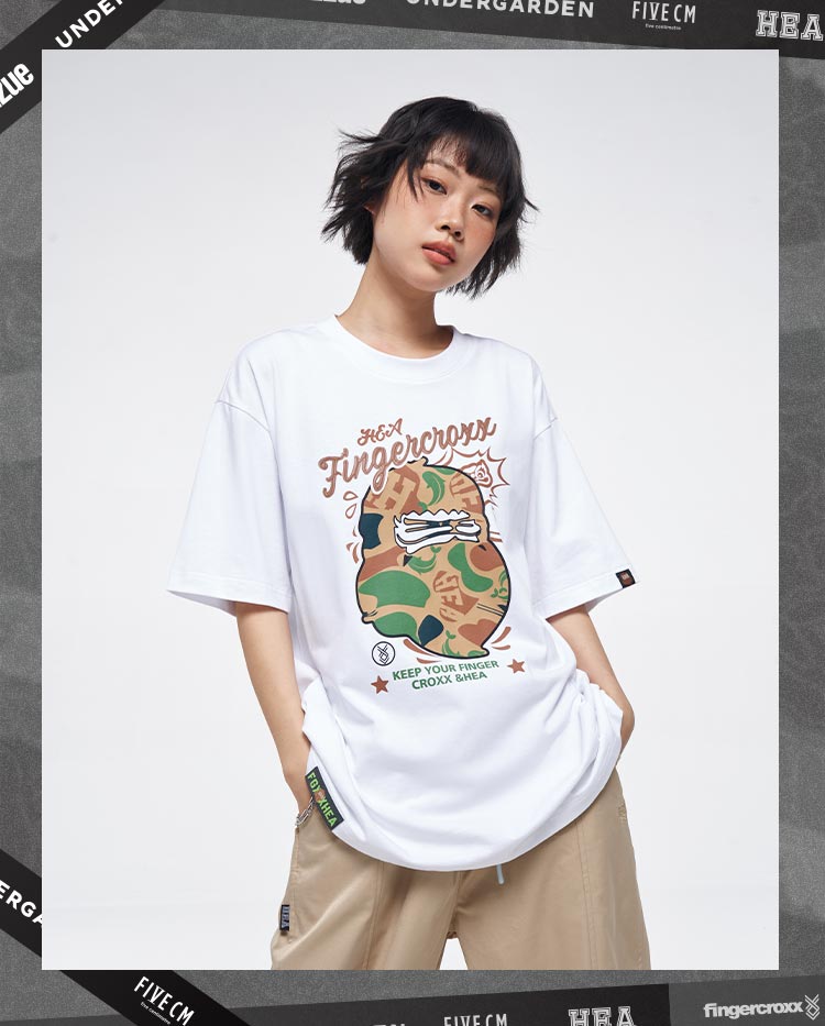 Heavyweight Couple Tee