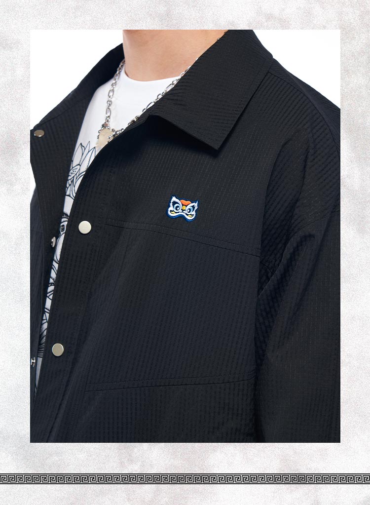 Fashionable long sleeved shirt