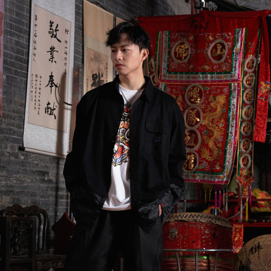 Fashionable long sleeved shirt
