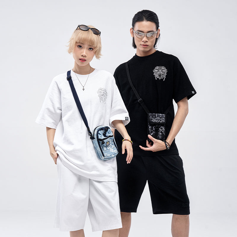 Heavyweight Couple Tee