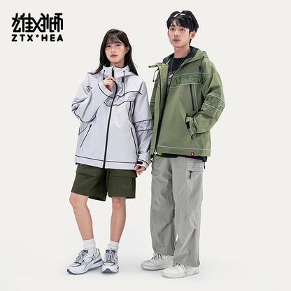 Long sleeved windbreaker