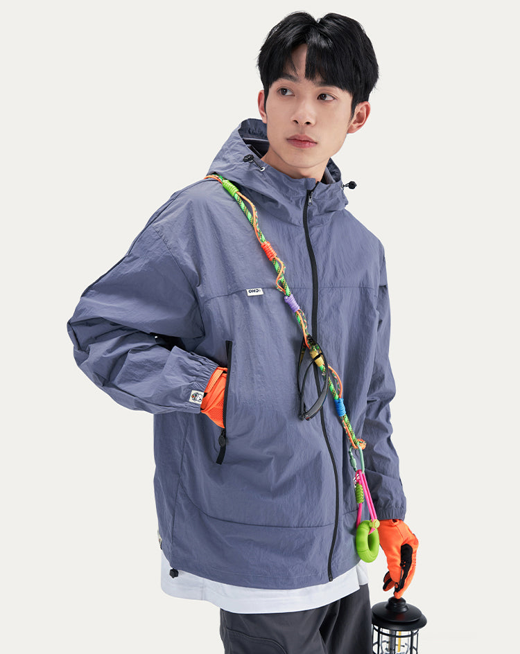HEA Unisex Loose Fit Windbreaker Jacket with Lion Graphic, Casual Streetwear Outerwear for Spring and Summer