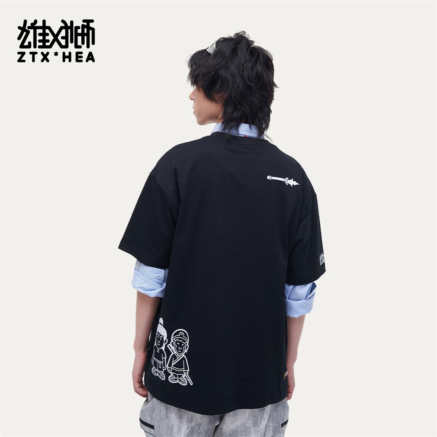 HEA Unisex Oversized Line Art Graphic T-Shirt, Crew Neck Cotton Tee with Minimalist Print, Casual Streetwear Top for Men Women