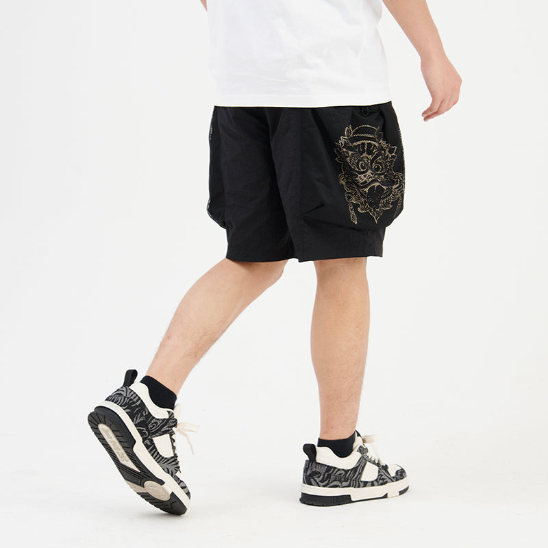 Embroidered functional workwear shorts