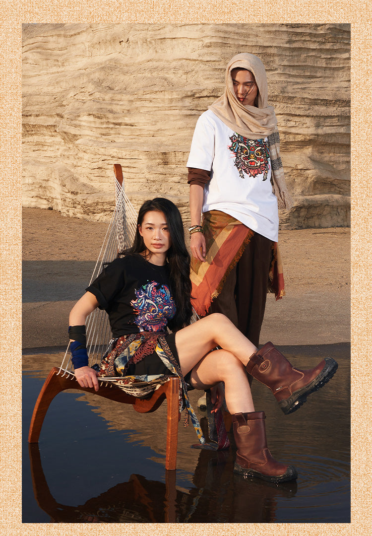 Heavyweight Couple Tee