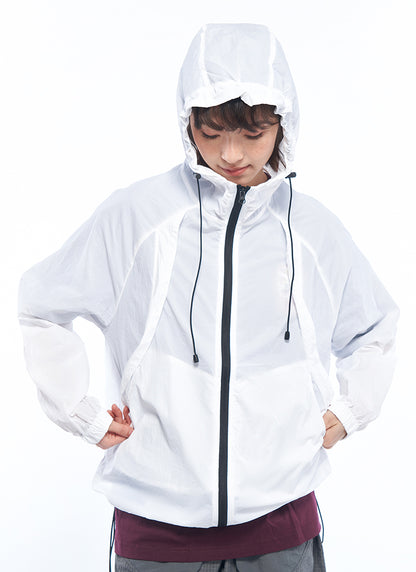 Long sleeved windbreaker