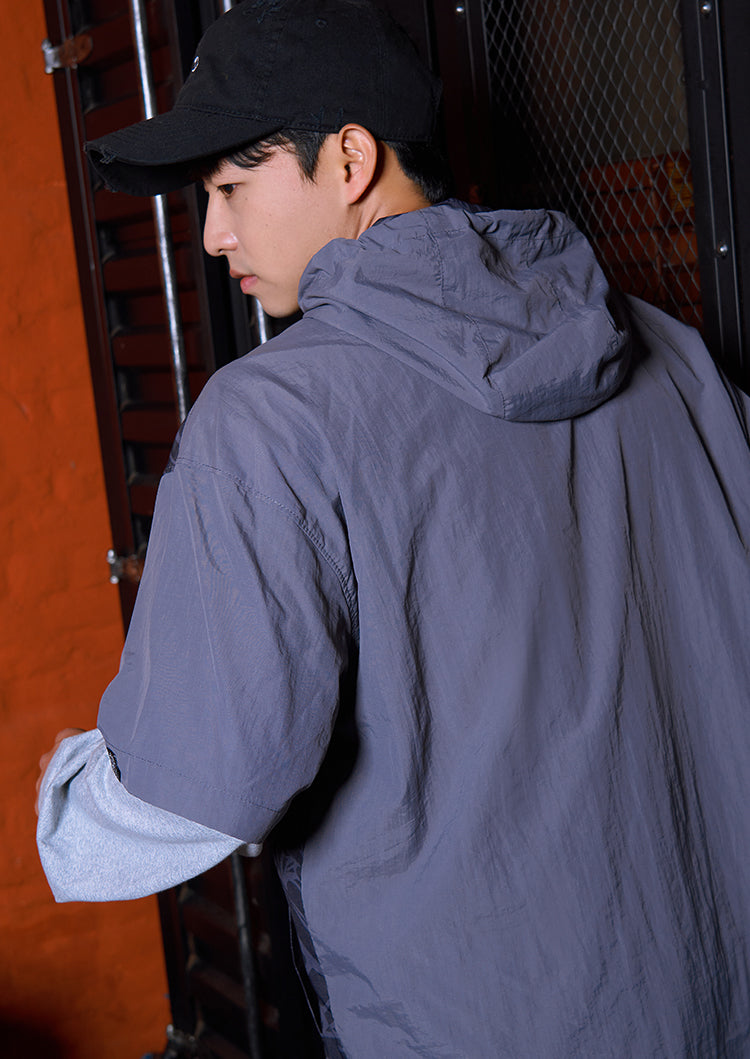 Short sleeved windbreaker