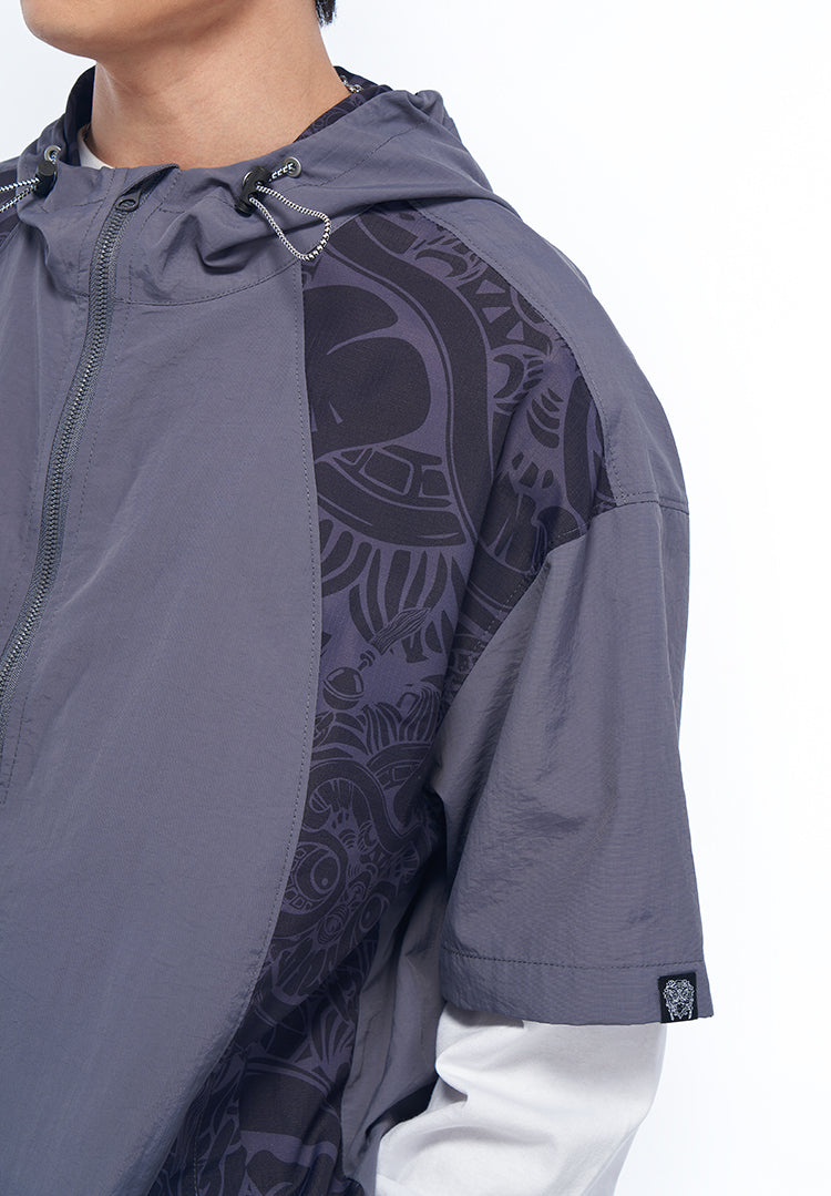 Short sleeved windbreaker