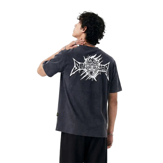 HEA Distressed Wash Lion Head Graphic Tee